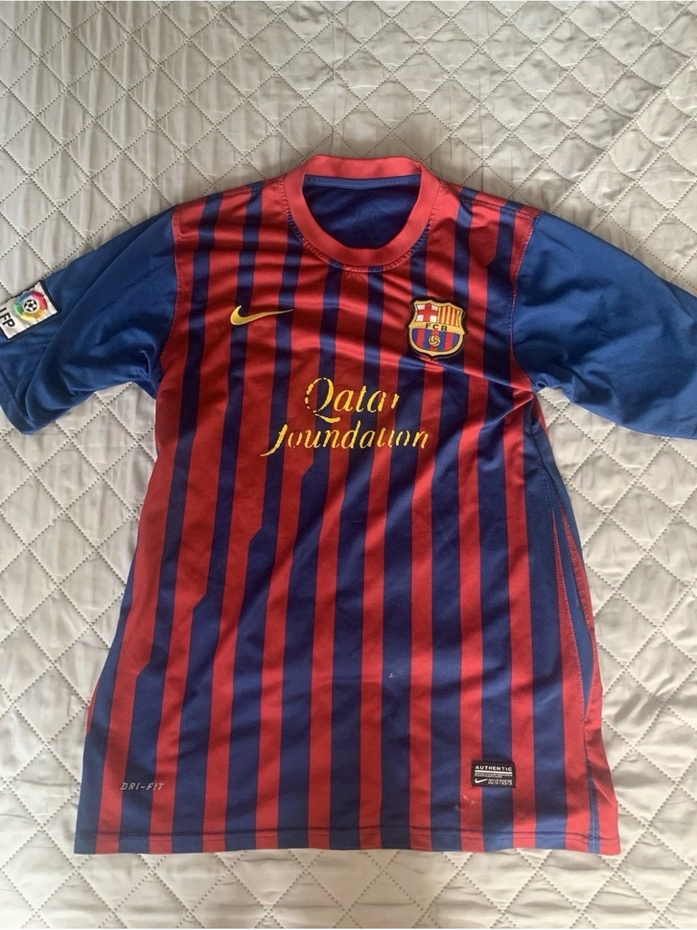 Nike Mens Barcelona Striped Soccer Jersey in Red and Blue